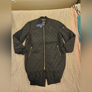 Henry & William  Black Quilted Jacket L Xtra Long